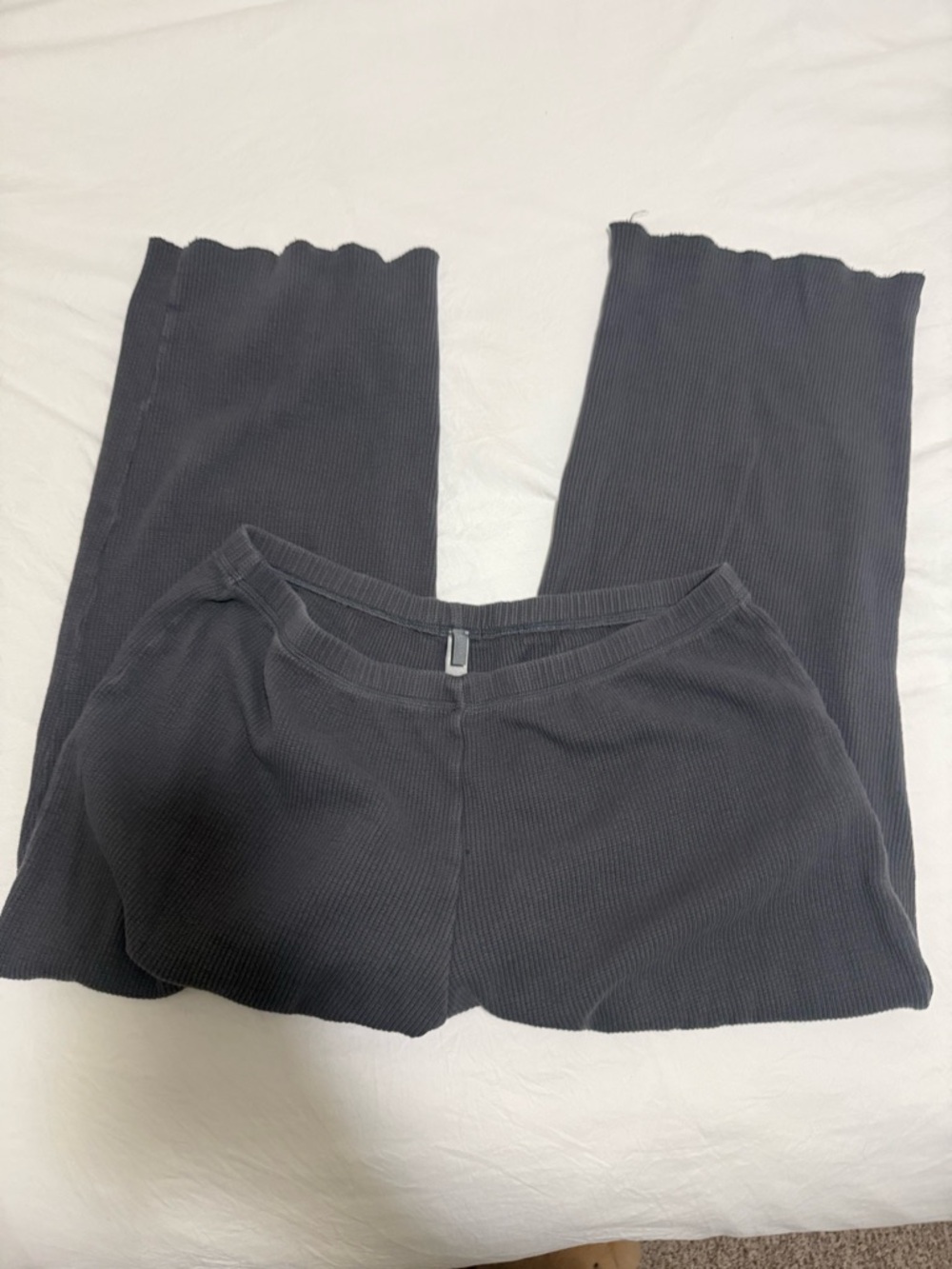 SKIMS Black Ribbed Lounge Track Pants